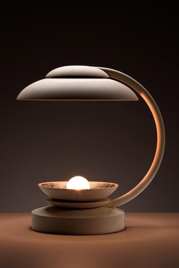 Darren Fry's "Southern Light", made with European maple, white gold and blown glass. Photography courtesy Darren Fry.