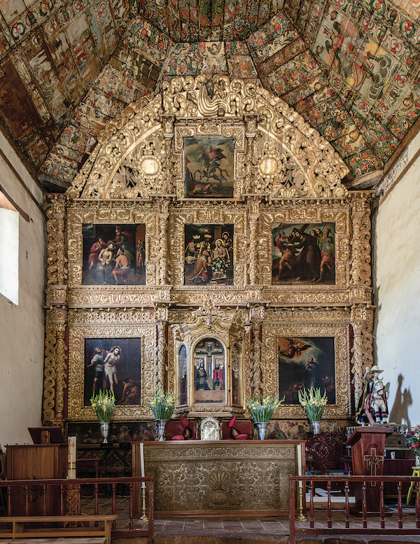 Tupátaro church