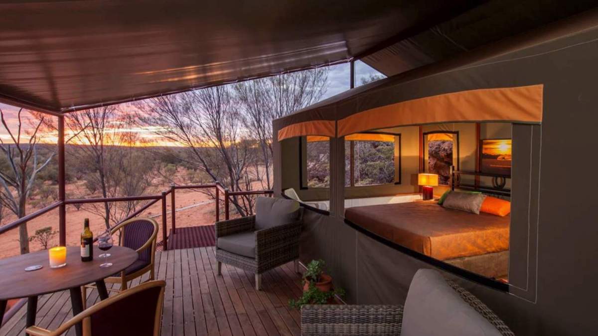 Central-Australia-Dreamtime-Escarpment-safari-tent-Kings-Creek-Station-Kings-Canyon-Resort-Watarrka-National-Park-Northern-Territory-©-Tourism-Australia-