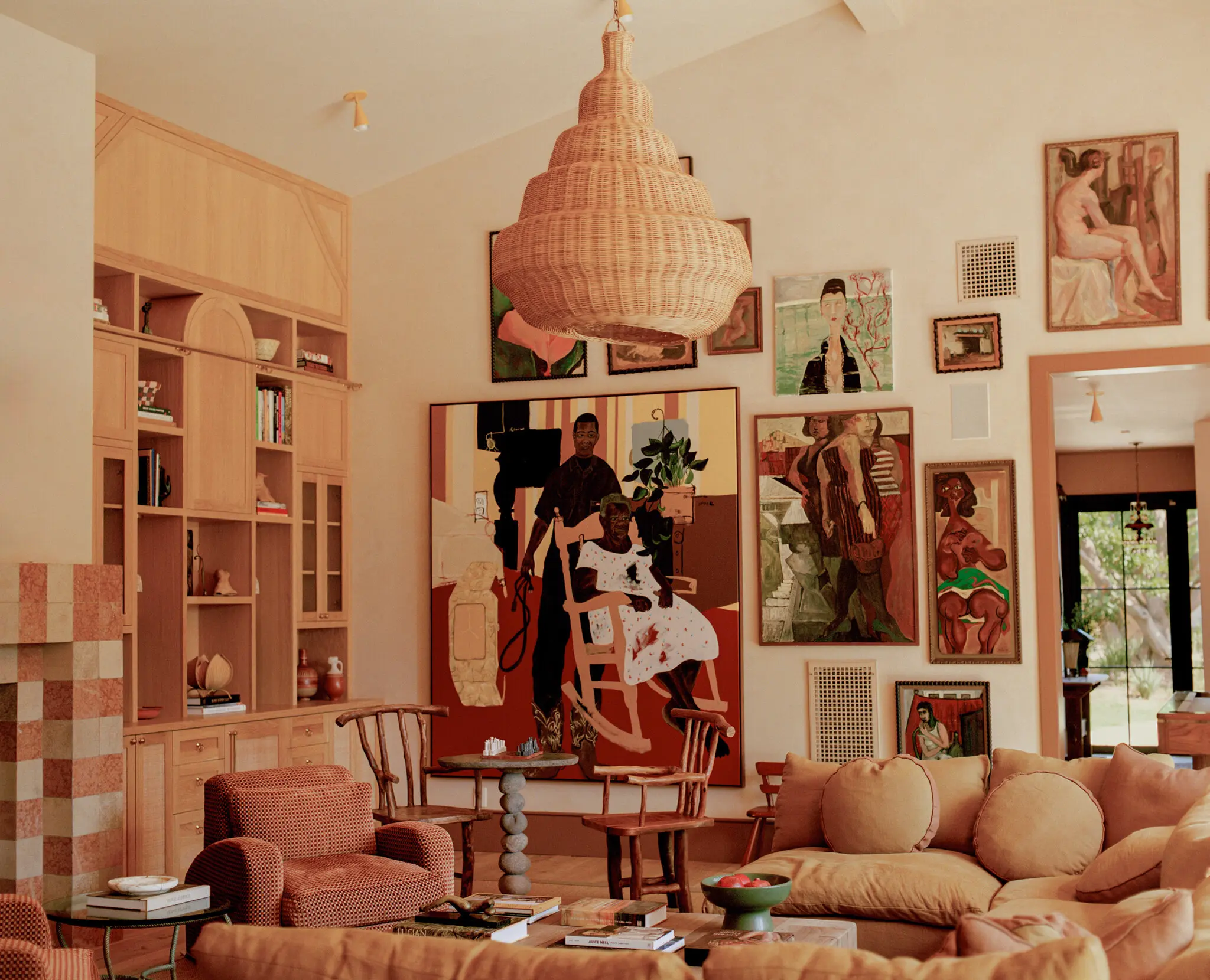 The living room of Josh Brolin’s Malibu guesthouse.